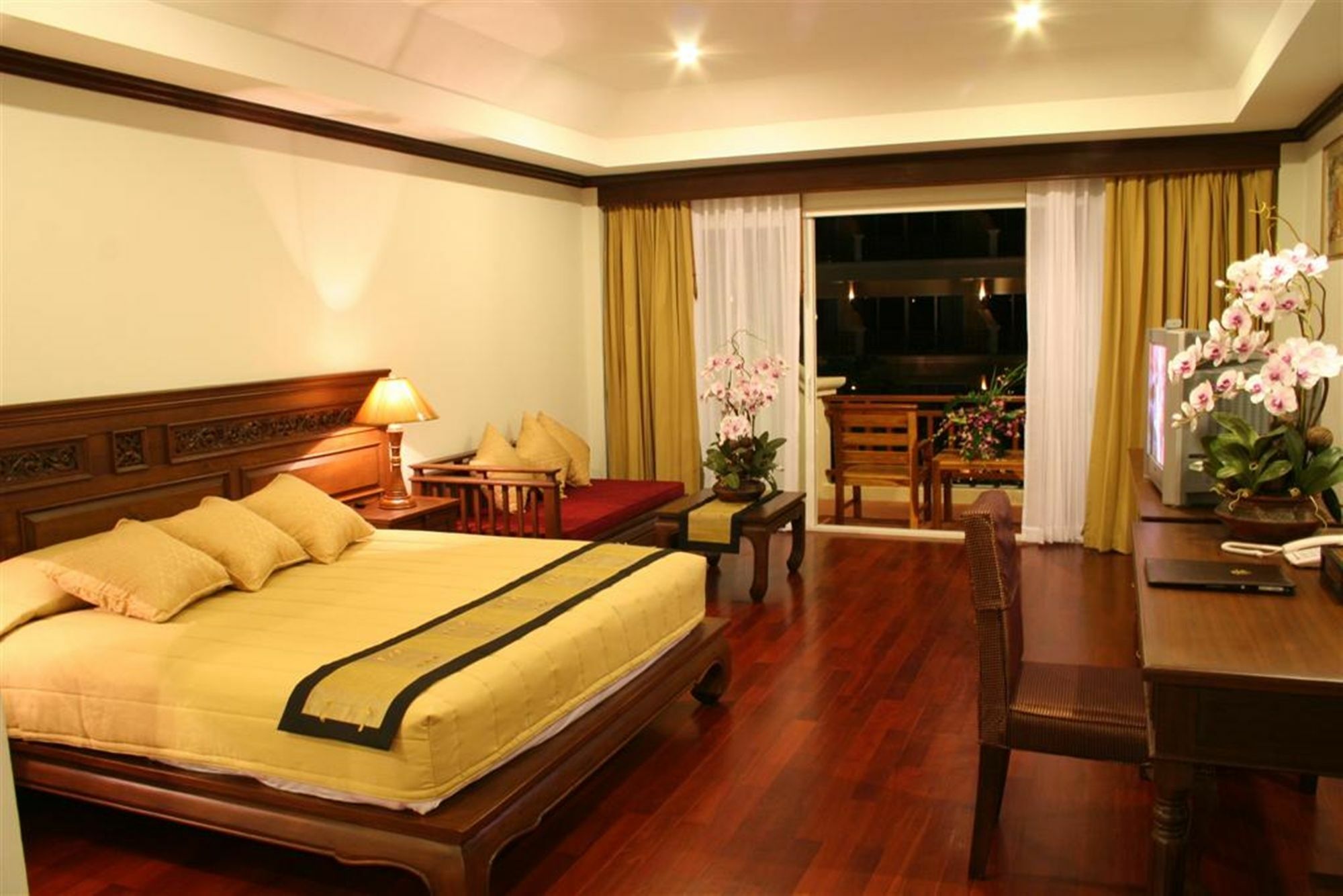 Avalon Beach Resort Pattaya Exteriér fotografie