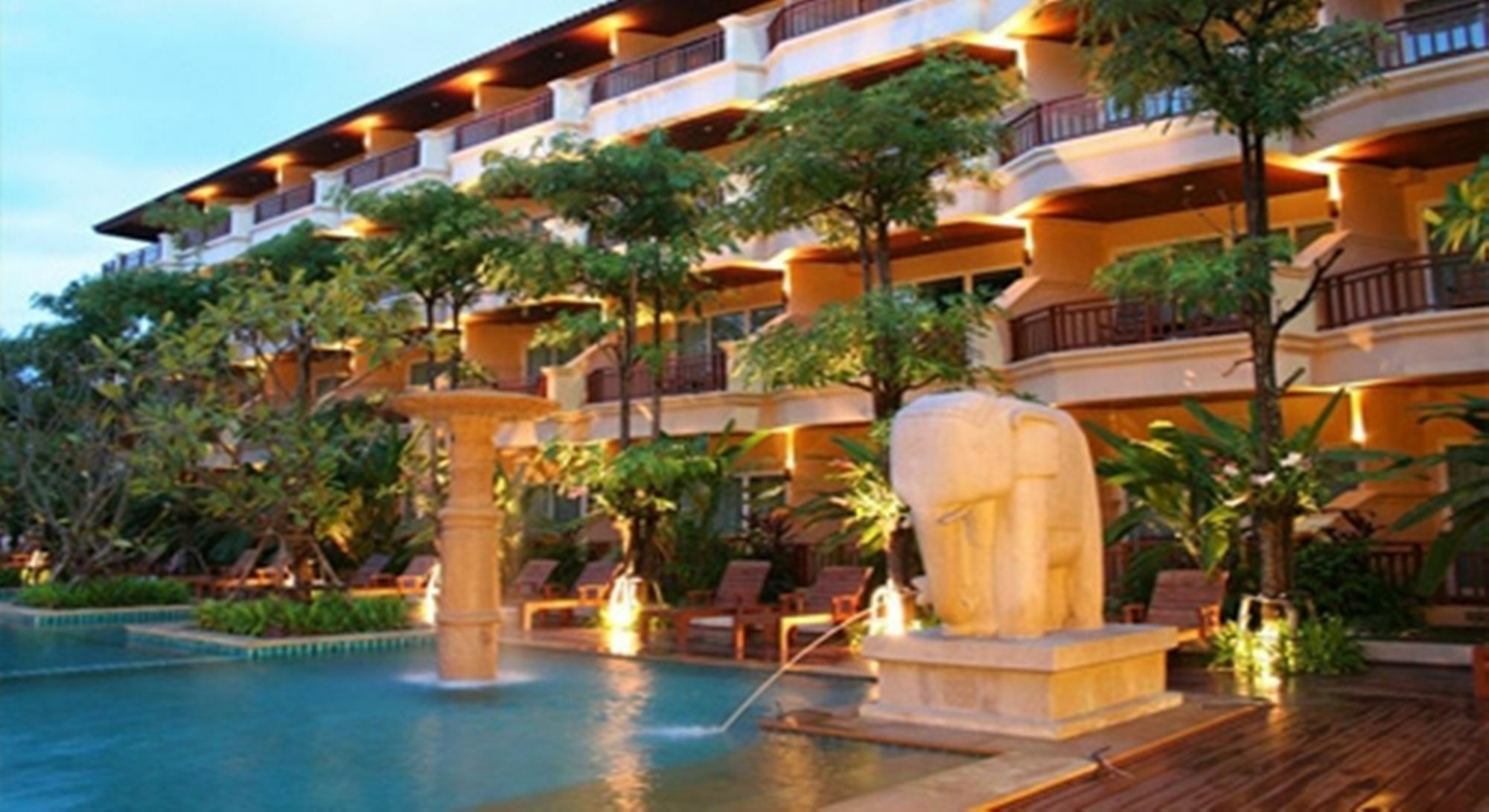 Avalon Beach Resort Pattaya Exteriér fotografie