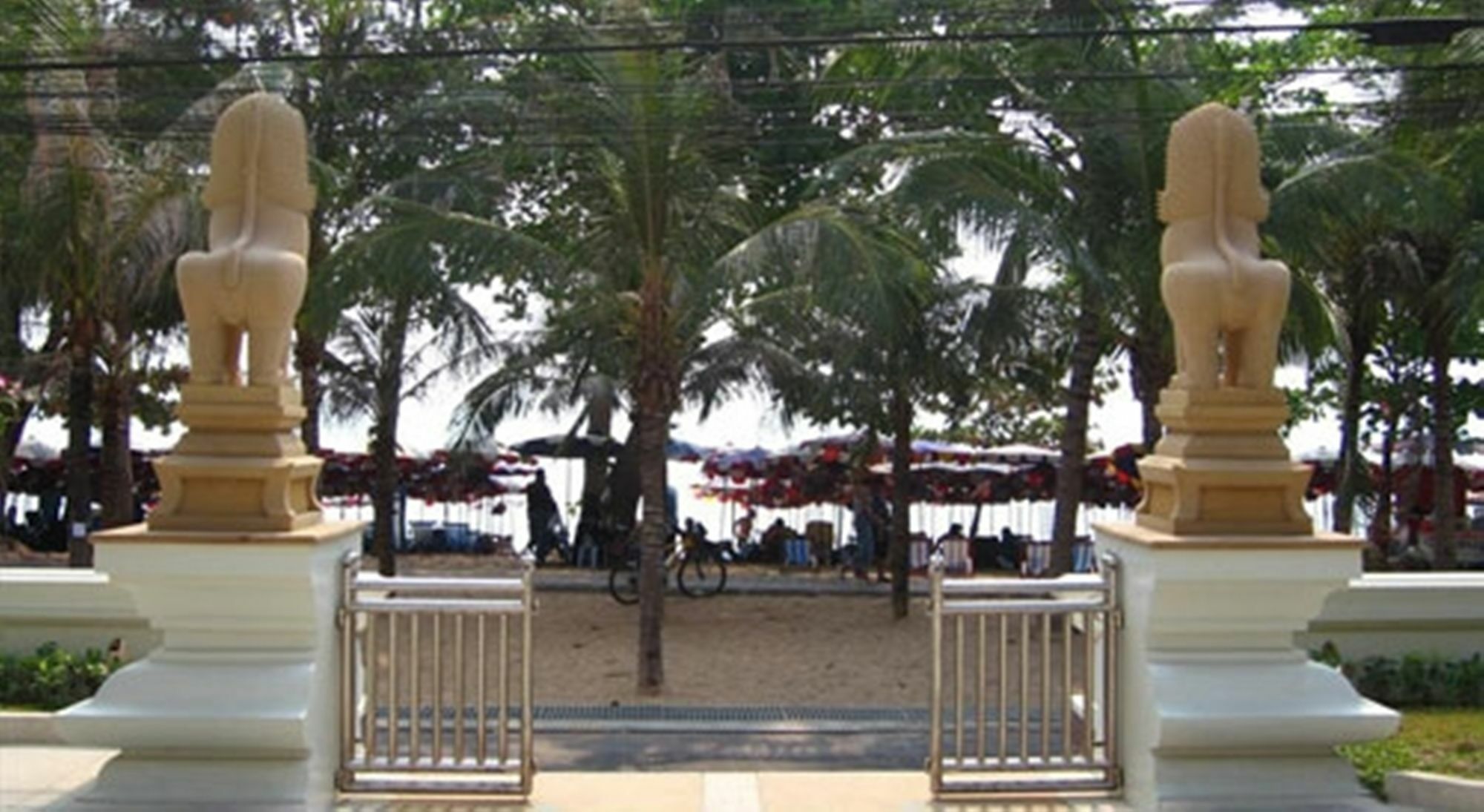 Avalon Beach Resort Pattaya Exteriér fotografie